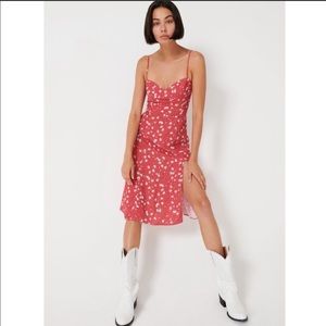 Aritzia Sunday Best Viola Dress